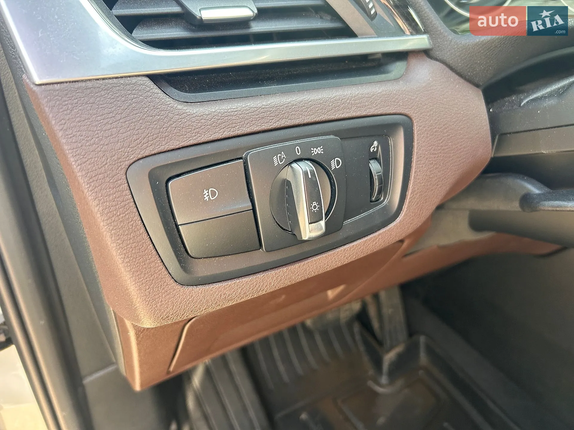 2016 BMW X1 - мініатюра 15