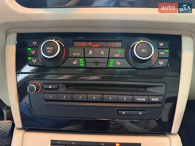 BMW X1 2013 VIN WBAVL1C57EVY14194 фото оголошення 15 з 65