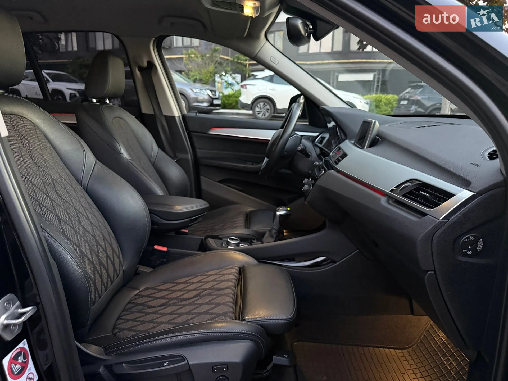 2016 BMW X1 - мініатюра 20