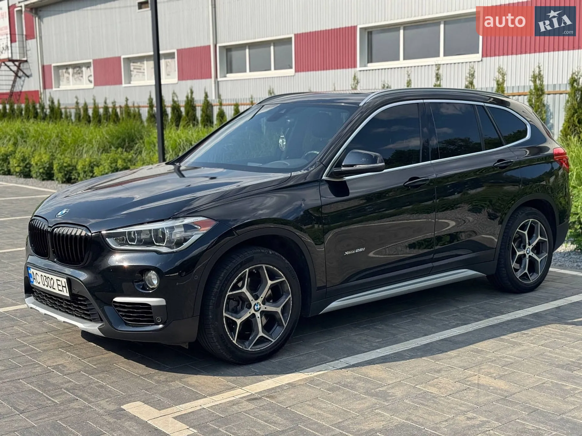 2015 BMW X1 - мініатюра 2