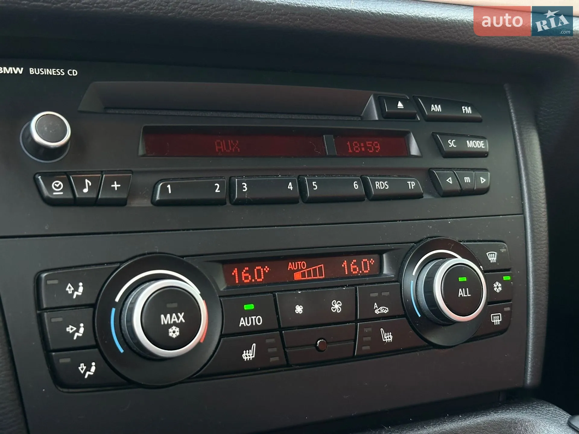 2010 BMW X1 - мініатюра 30