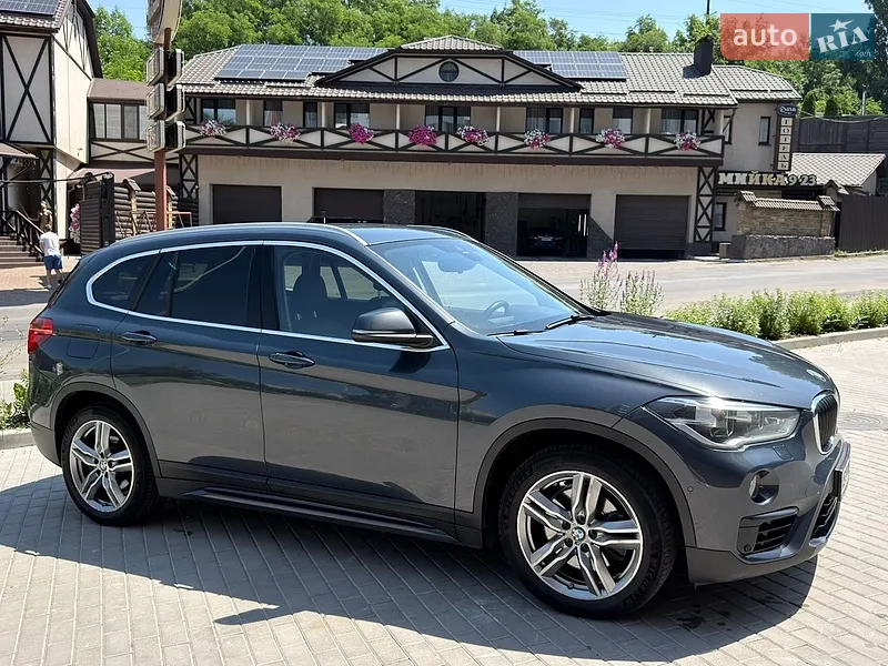 BMW X1