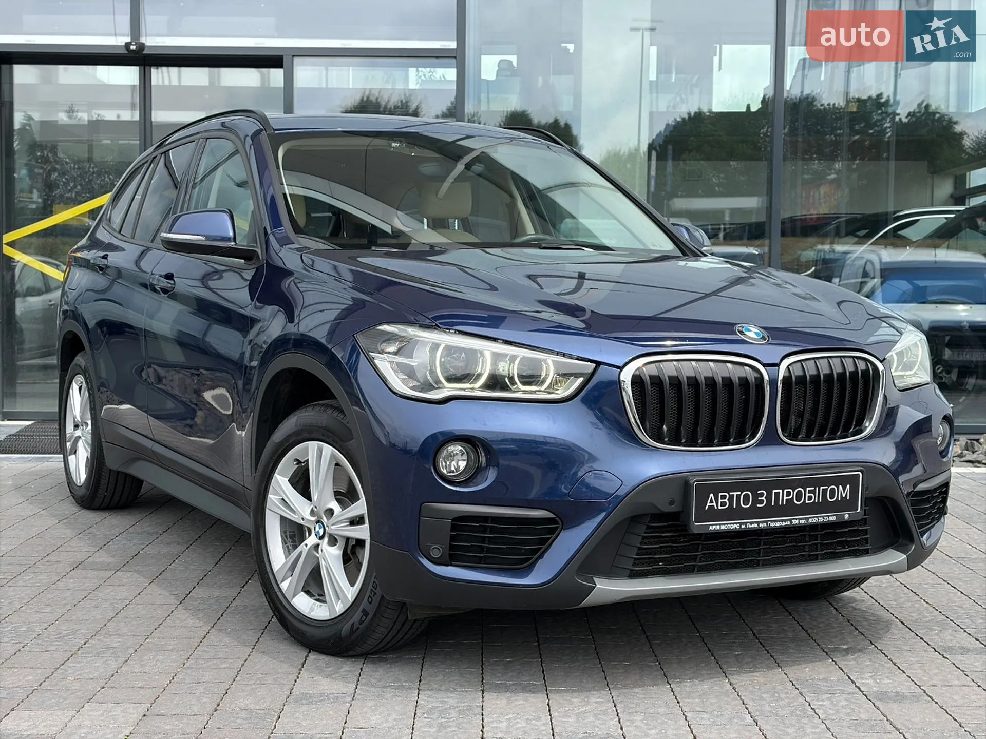 2016 BMW X1 - мініатюра 3