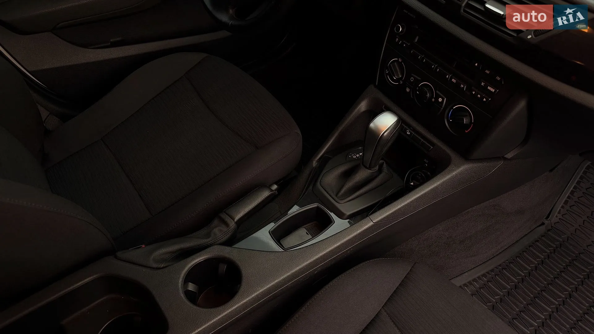 2010 BMW X1 - мініатюра 10