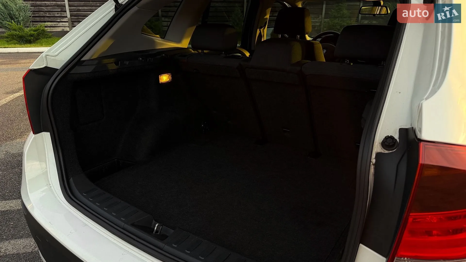 2010 BMW X1 - мініатюра 20