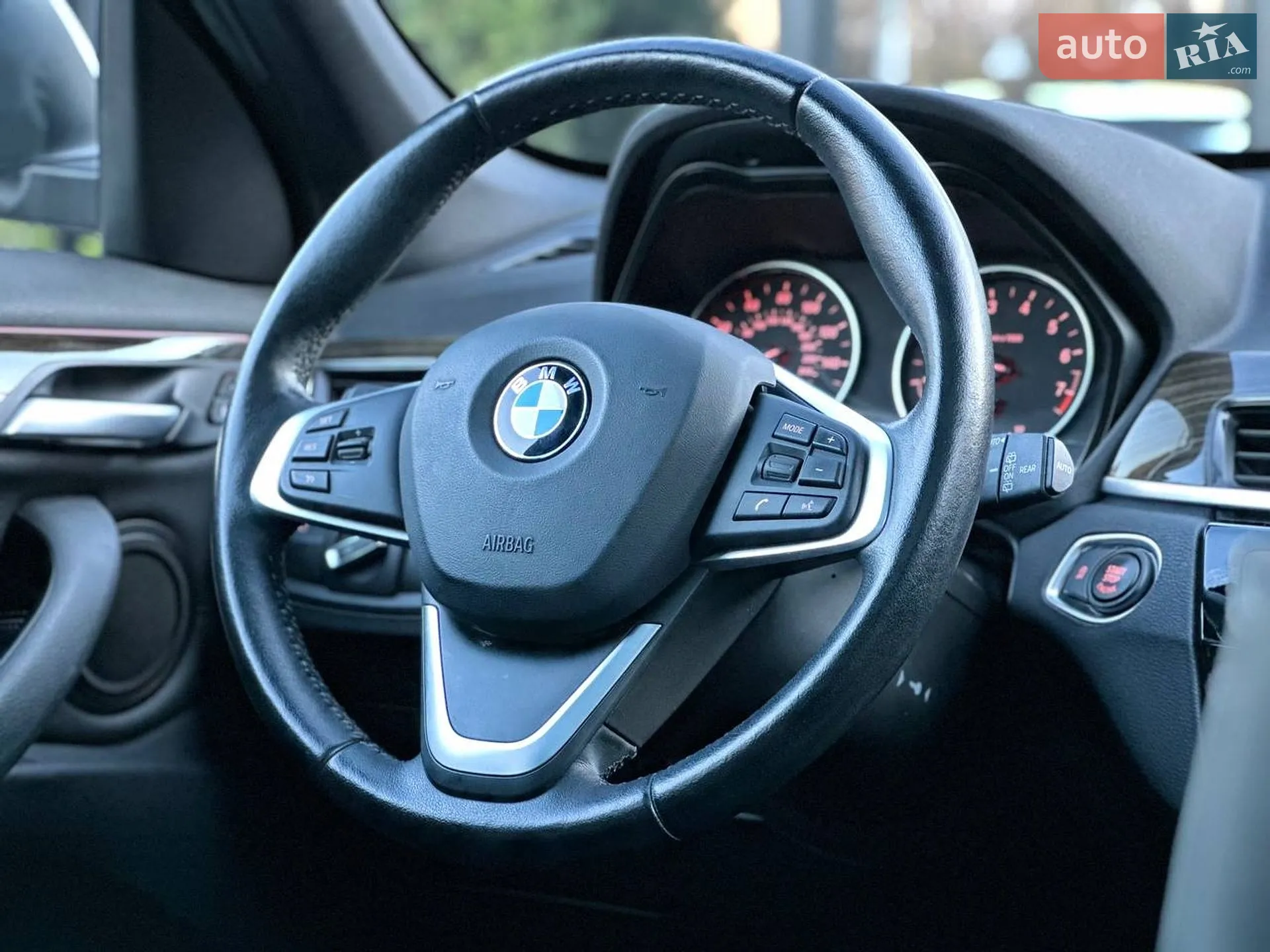 2016 BMW X1 - мініатюра 28