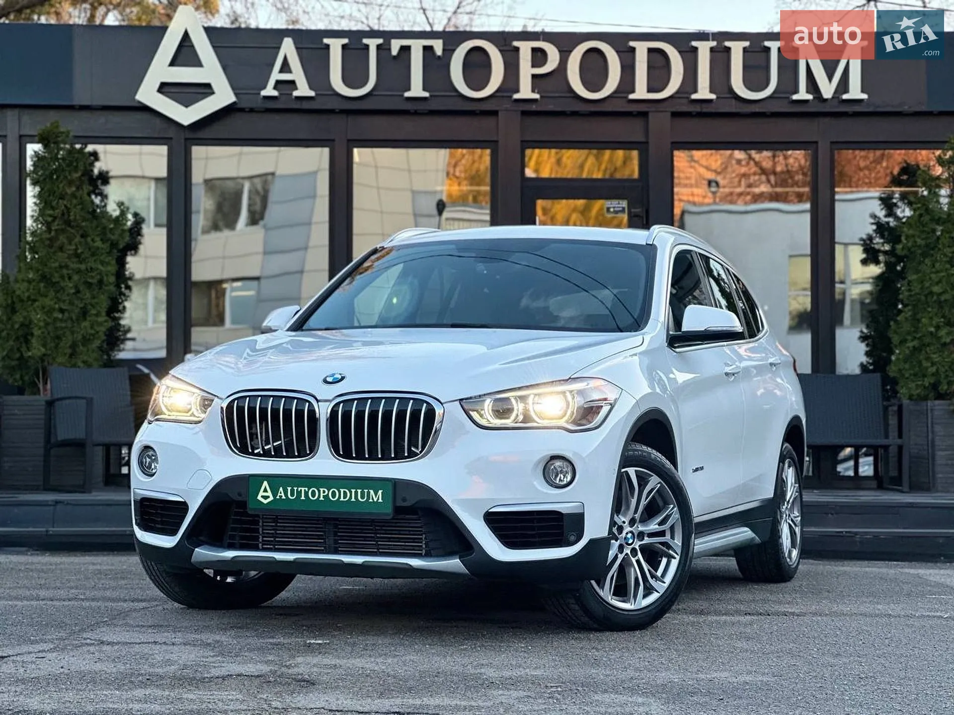 2016 BMW X1 - мініатюра 7