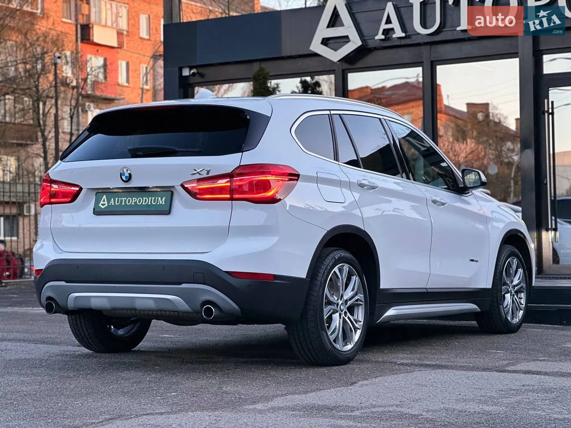 2016 BMW X1 - мініатюра 10
