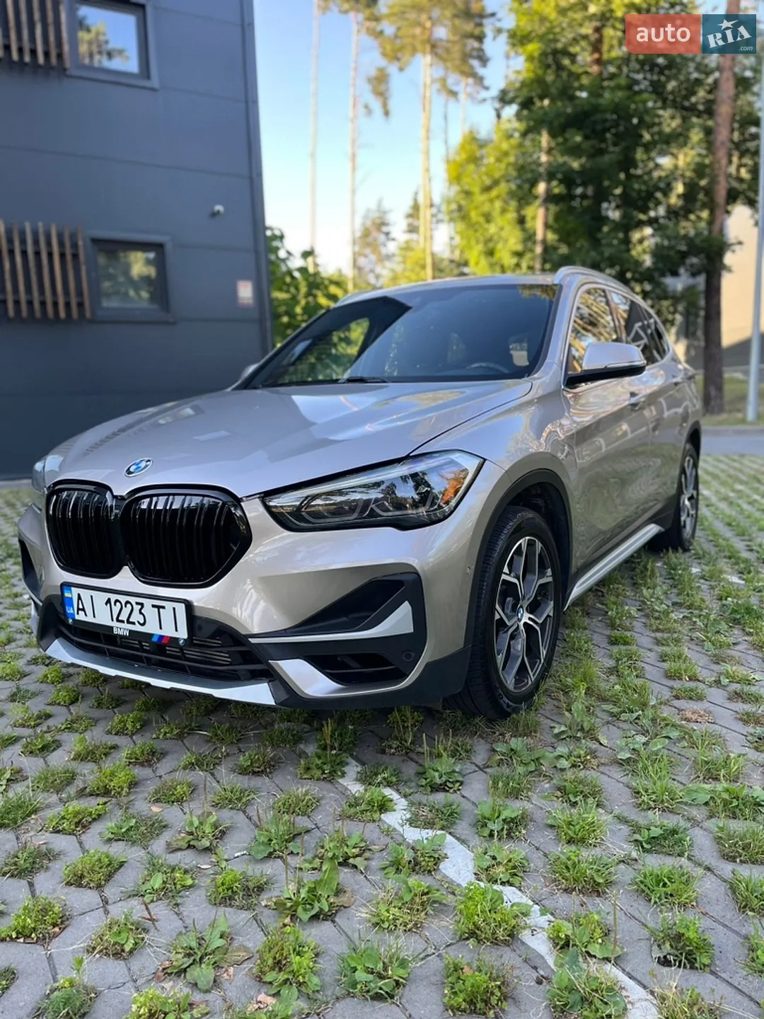 2020 BMW X1 - мініатюра 2