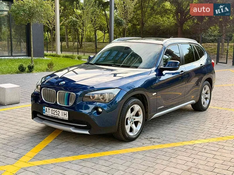 BMW X1 2011