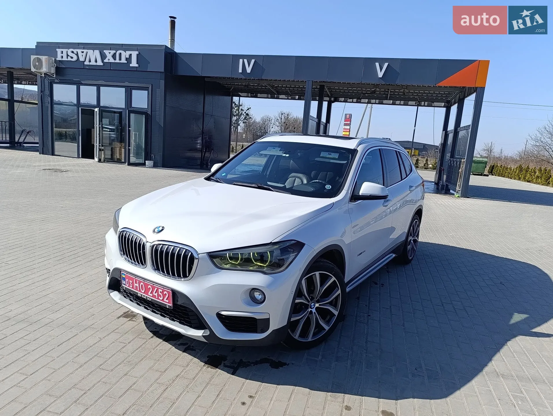 2016 BMW X1 - мініатюра 2