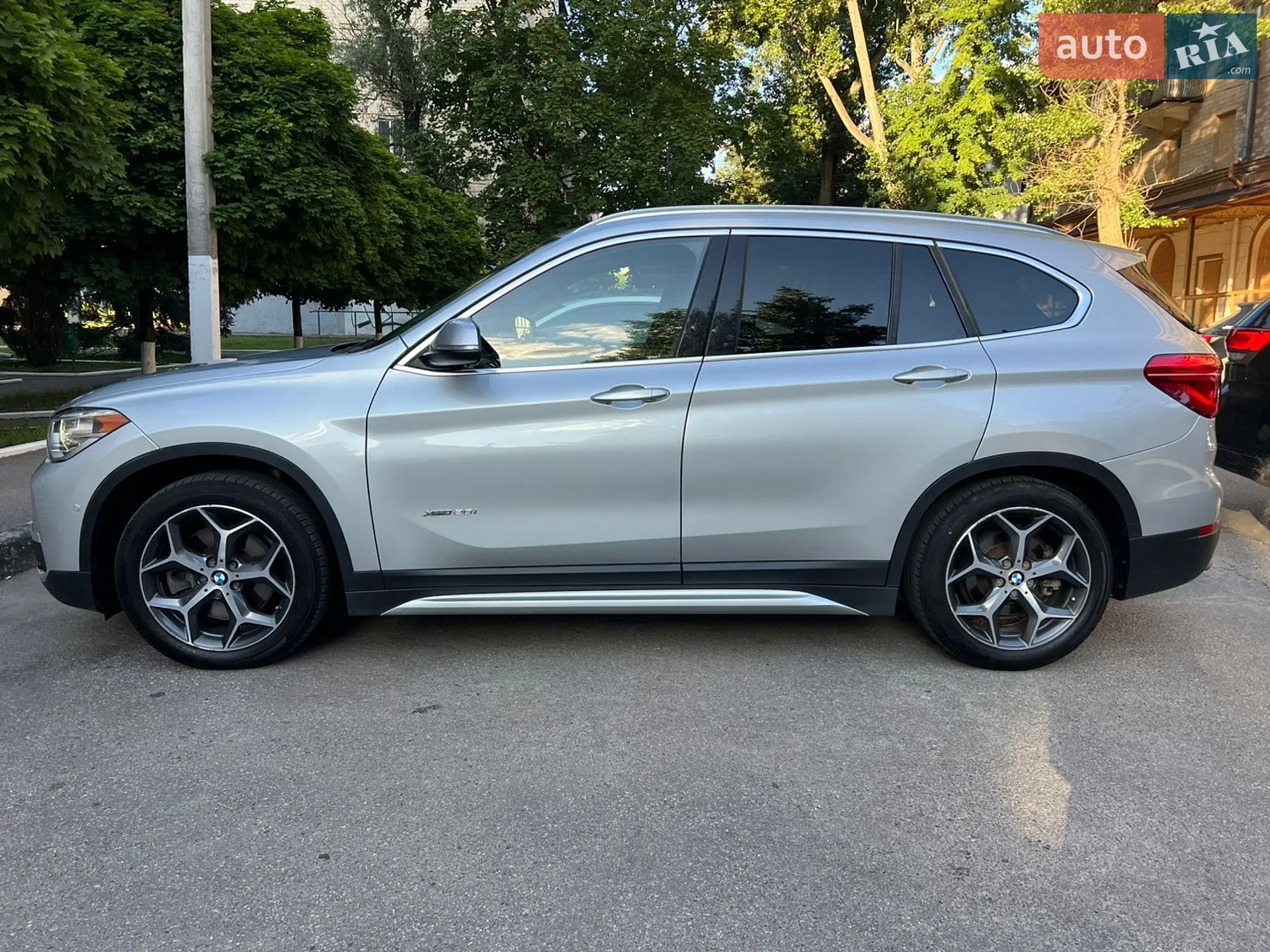 2016 BMW X1 - мініатюра 3
