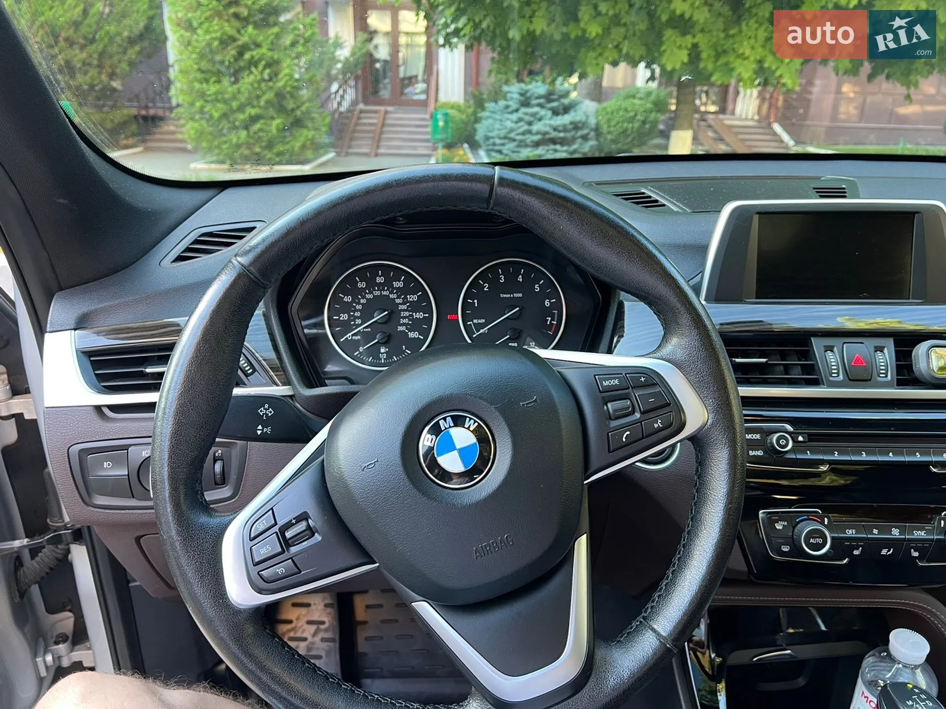 2016 BMW X1 - мініатюра 16