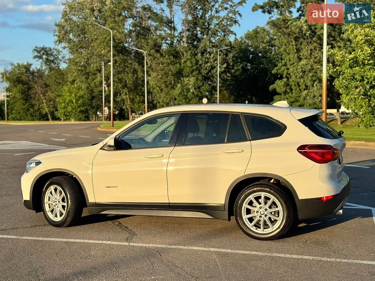 2017 BMW X1 - мініатюра 9