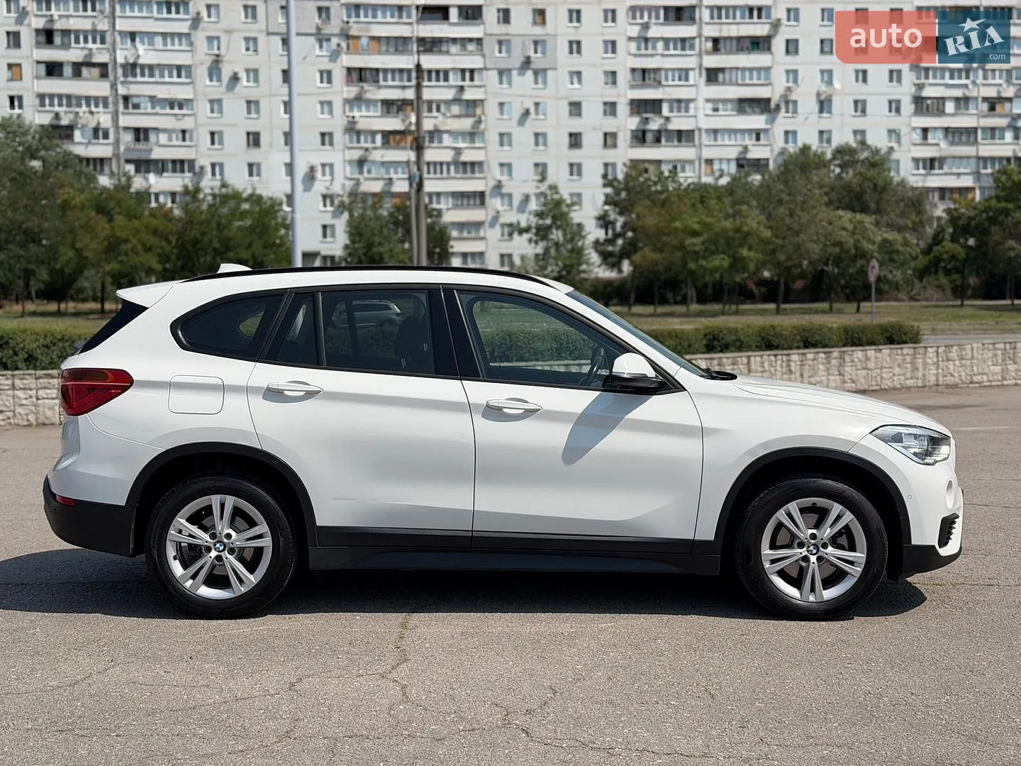 2016 BMW X1 - мініатюра 3