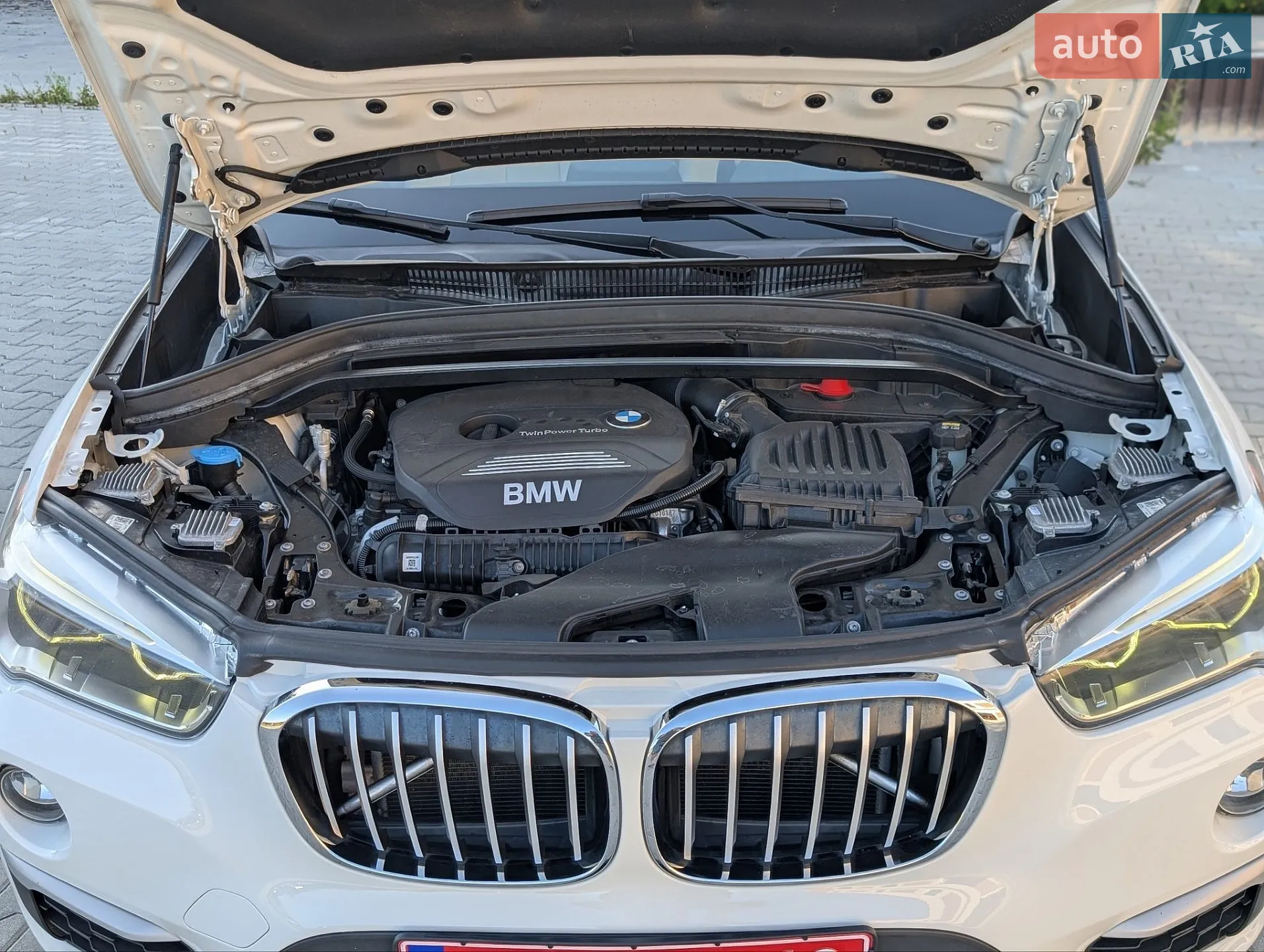 2016 BMW X1 - мініатюра 16