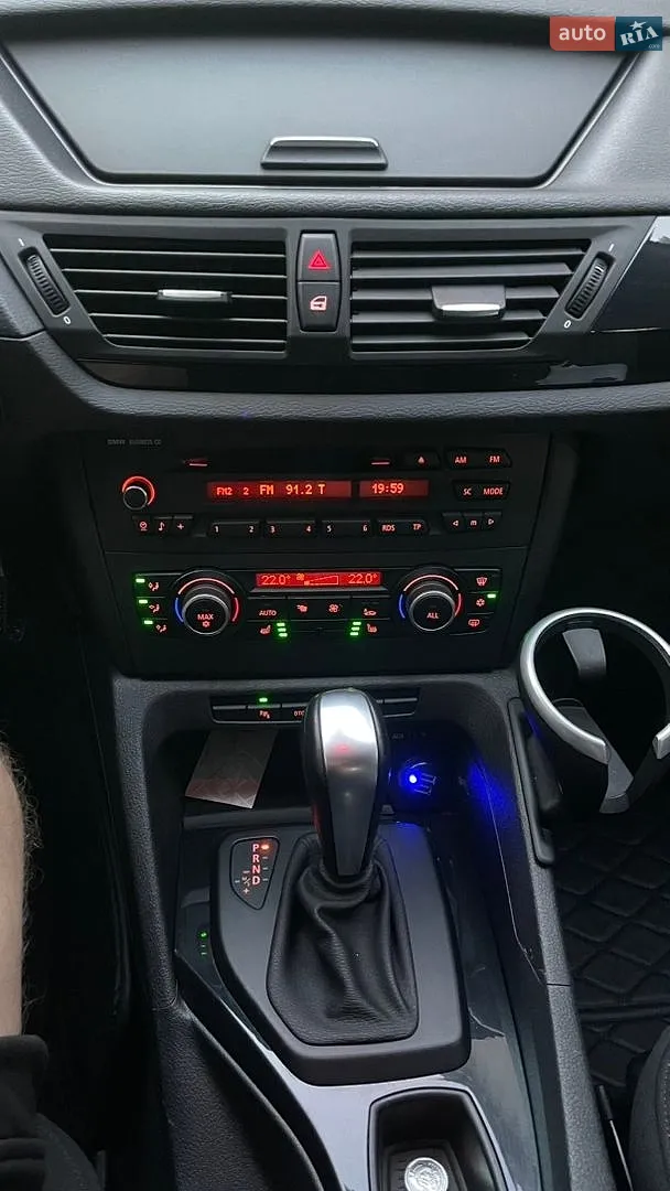 2010 BMW X1 - мініатюра 11