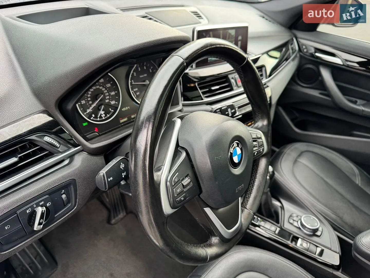 2016 BMW X1 - мініатюра 32