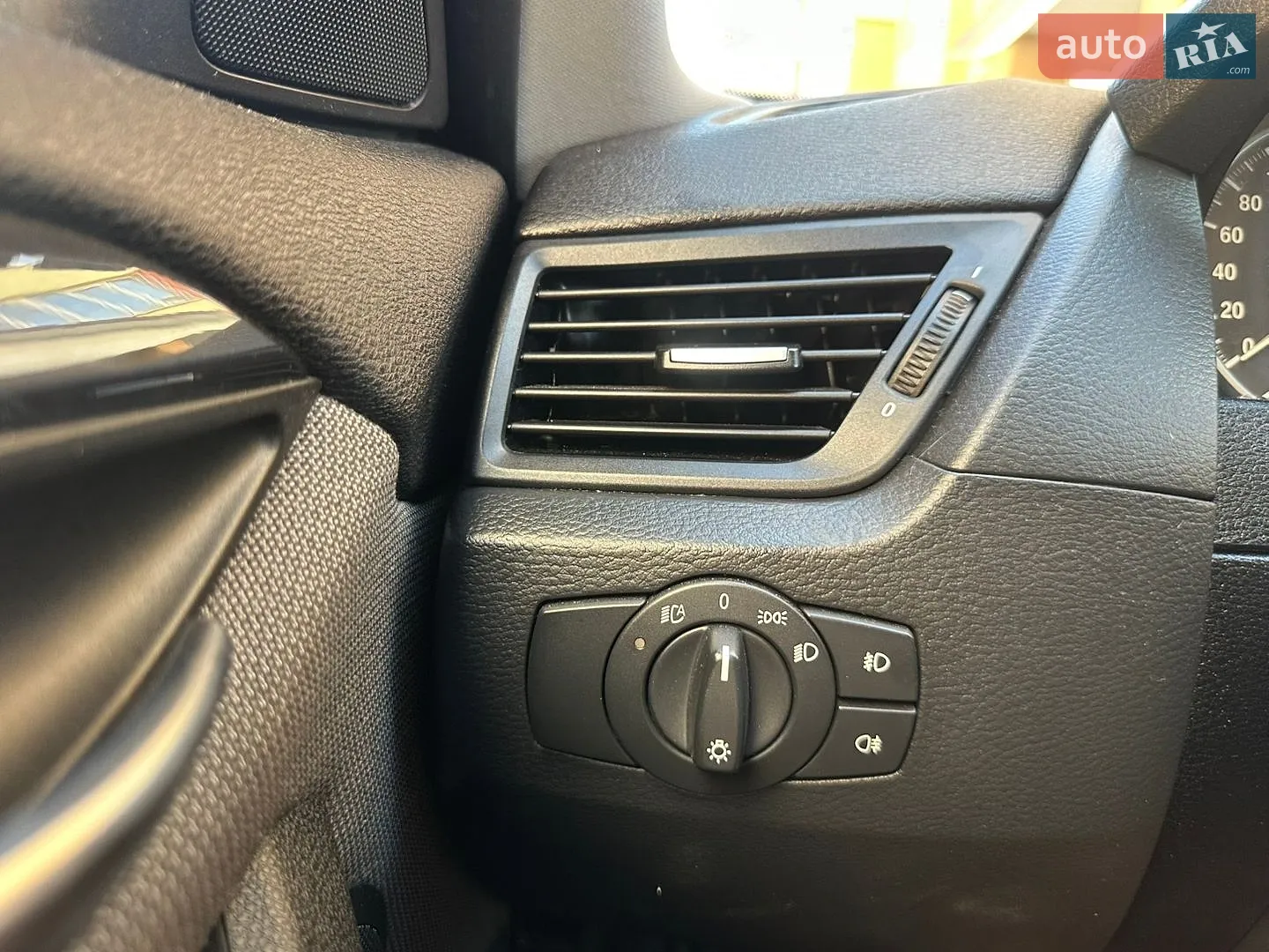 2011 BMW X1 - мініатюра 53