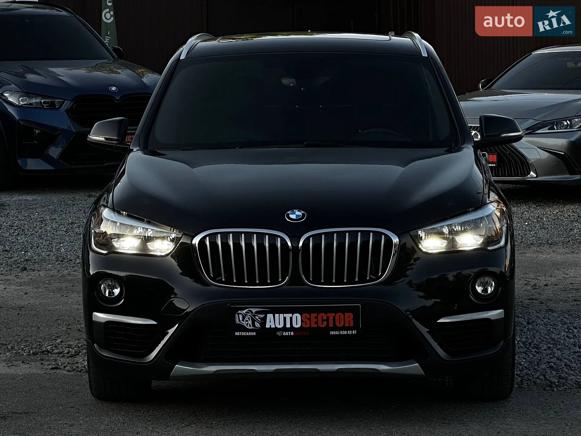 2017 BMW X1 - мініатюра 3