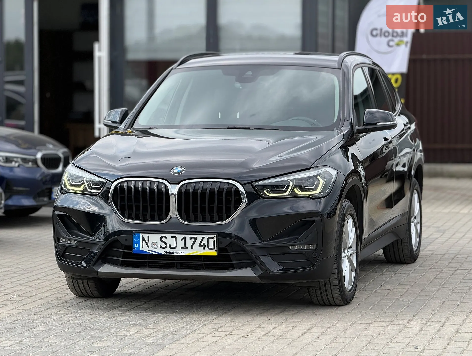 2021 BMW X1 - фото 1