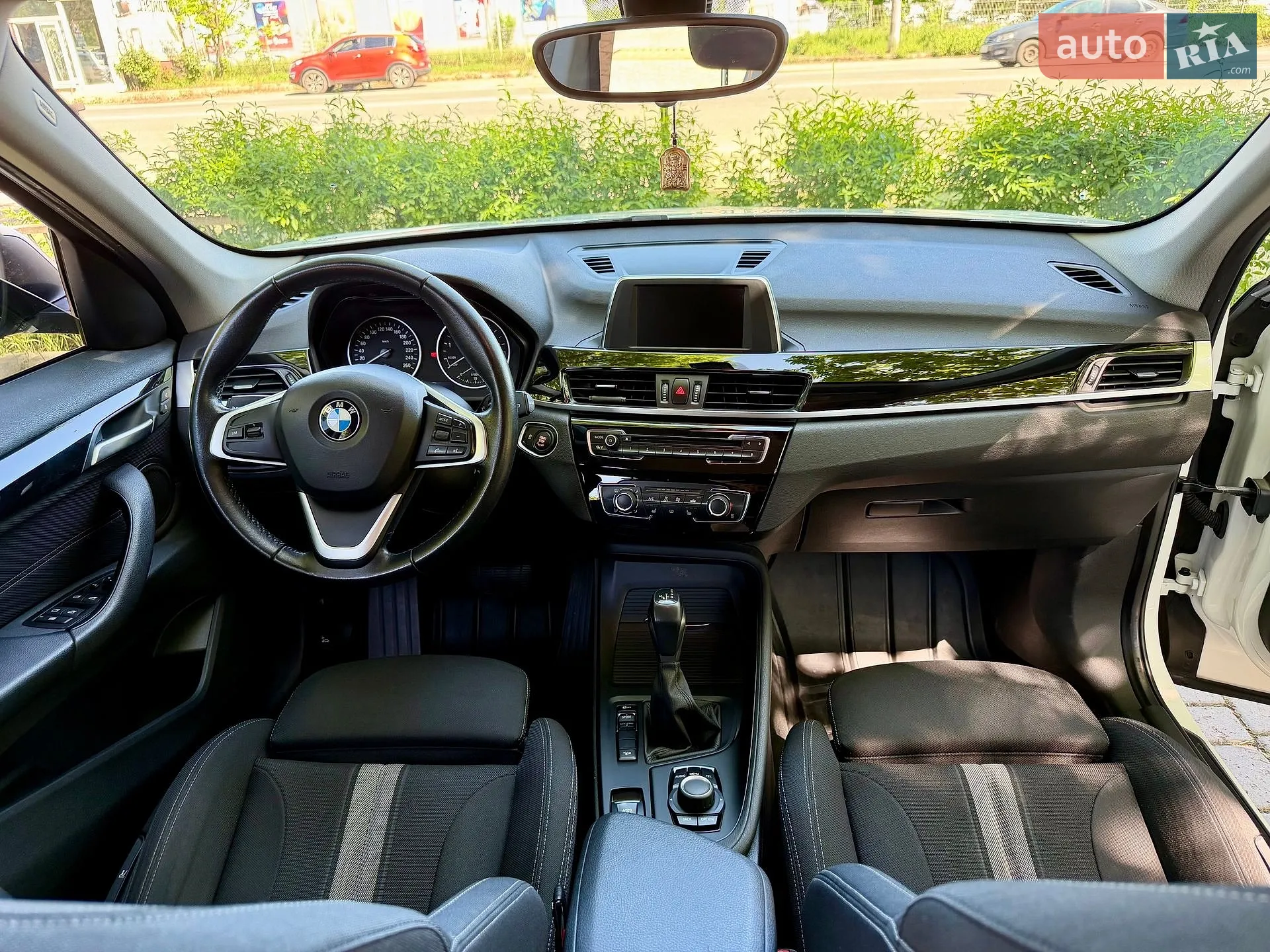 2016 BMW X1 - мініатюра 28