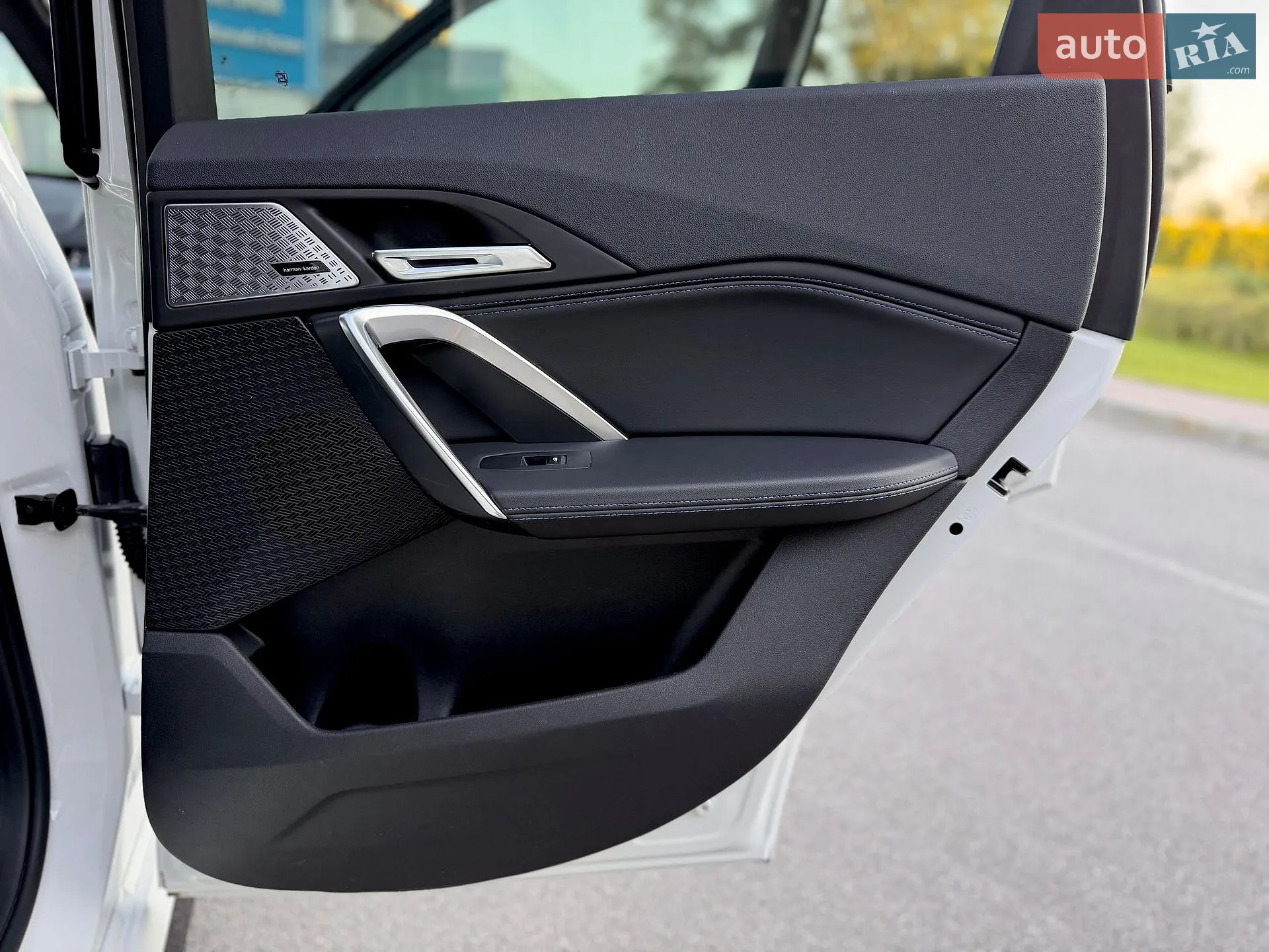 2024 BMW X1 - мініатюра 36