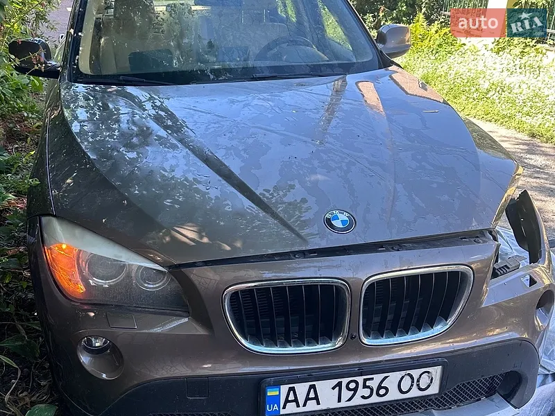 BMW X1 2012