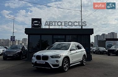 Внедорожник / Кроссовер BMW X1 2016 в Киеве