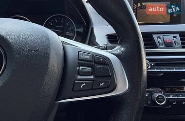 Внедорожник / Кроссовер BMW X1 2016 в Киеве