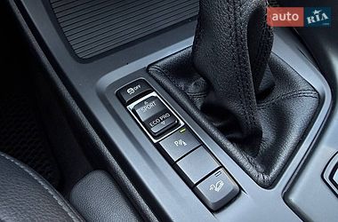 Внедорожник / Кроссовер BMW X1 2016 в Киеве