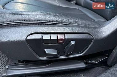 Внедорожник / Кроссовер BMW X1 2016 в Киеве
