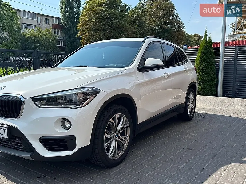 BMW X1