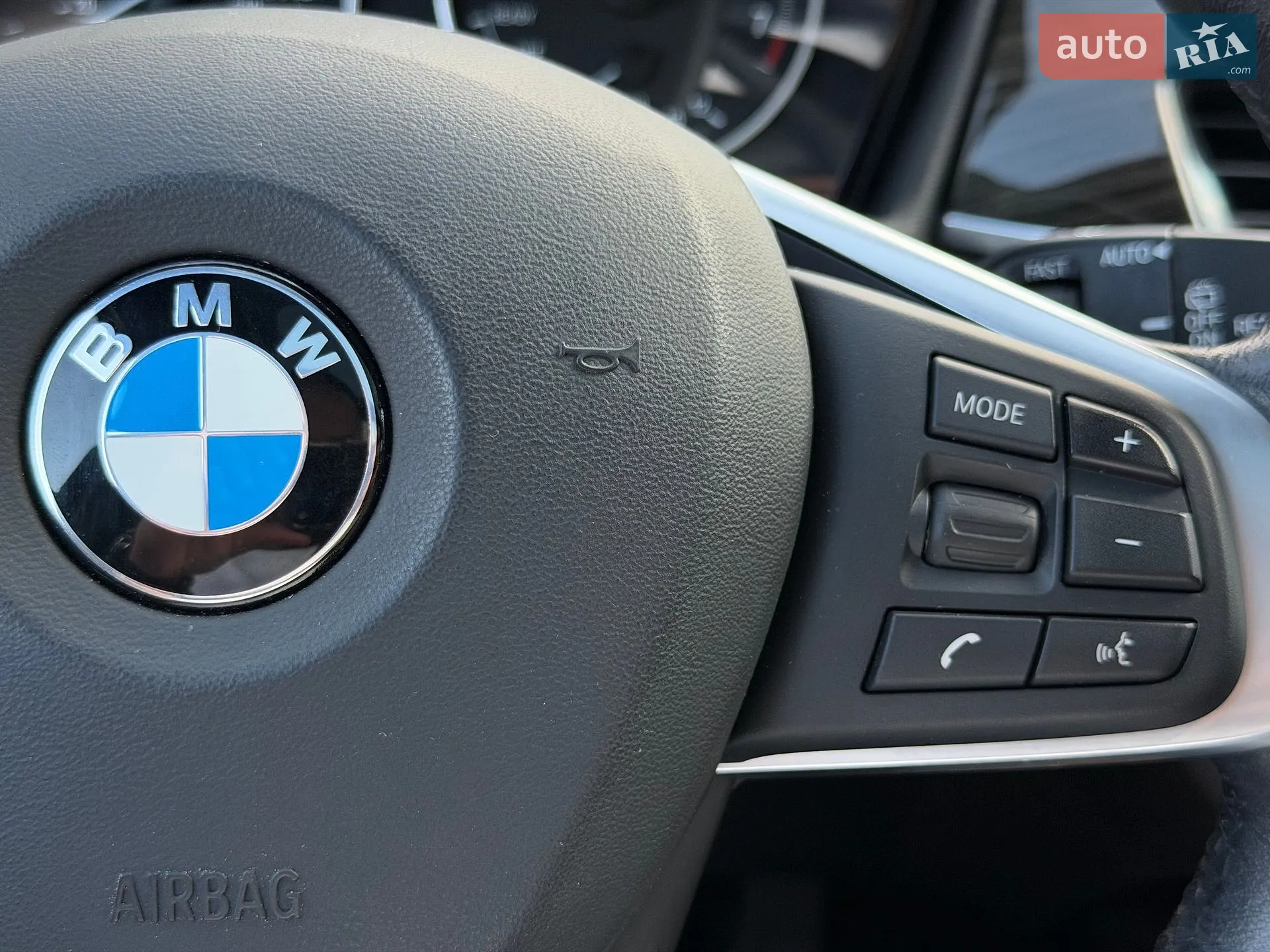 2016 BMW X1 - мініатюра 46