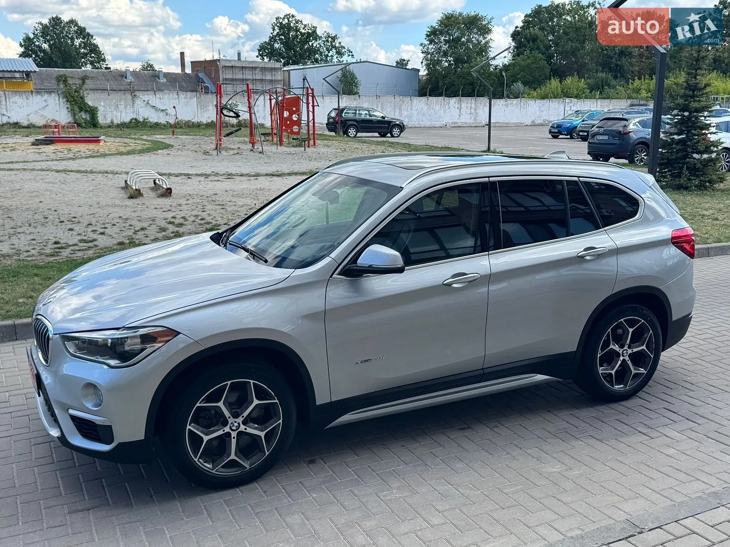 2016 BMW X1 - мініатюра 18