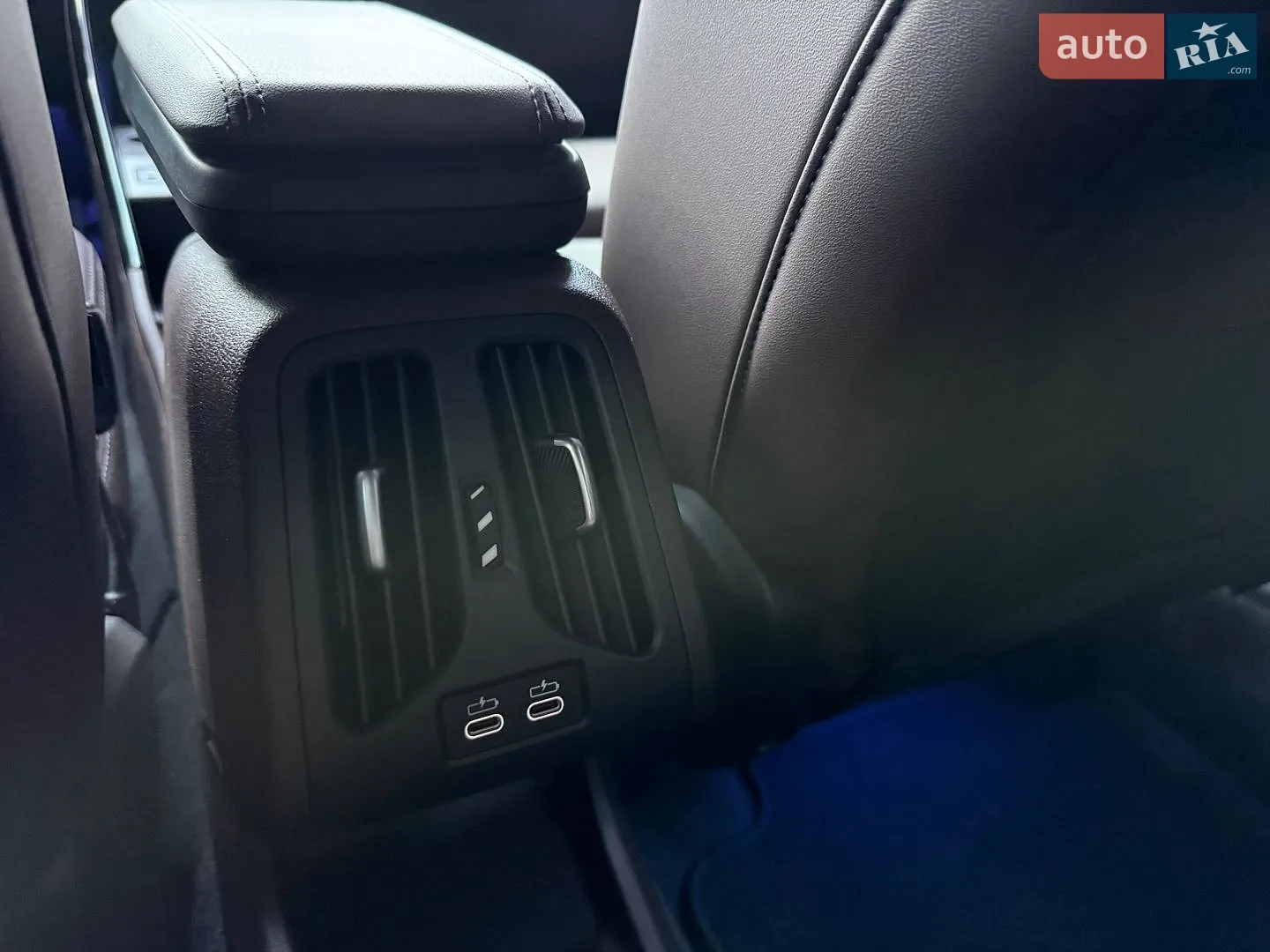 2025 BMW X1 - мініатюра 54