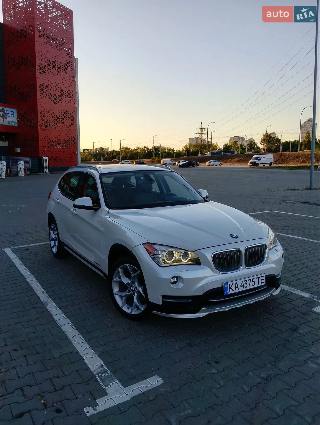 2015 BMW X1 - мініатюра 18