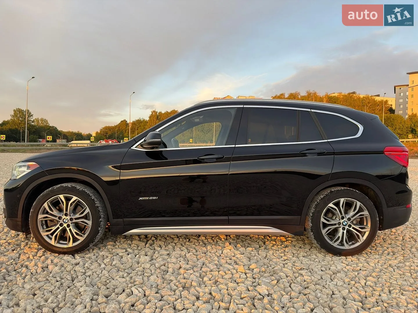 2017 BMW X1 - мініатюра 40