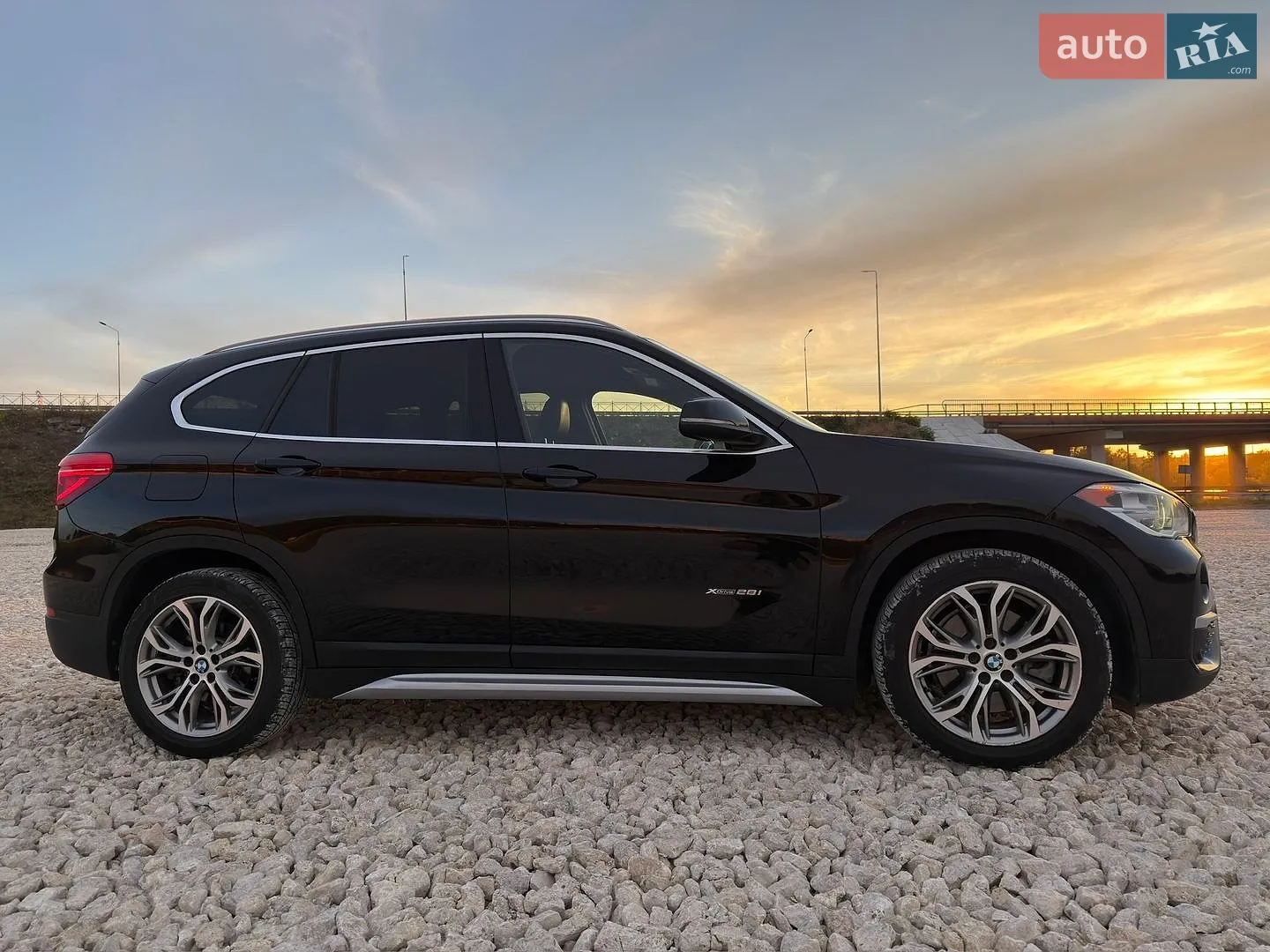 2017 BMW X1 - мініатюра 43