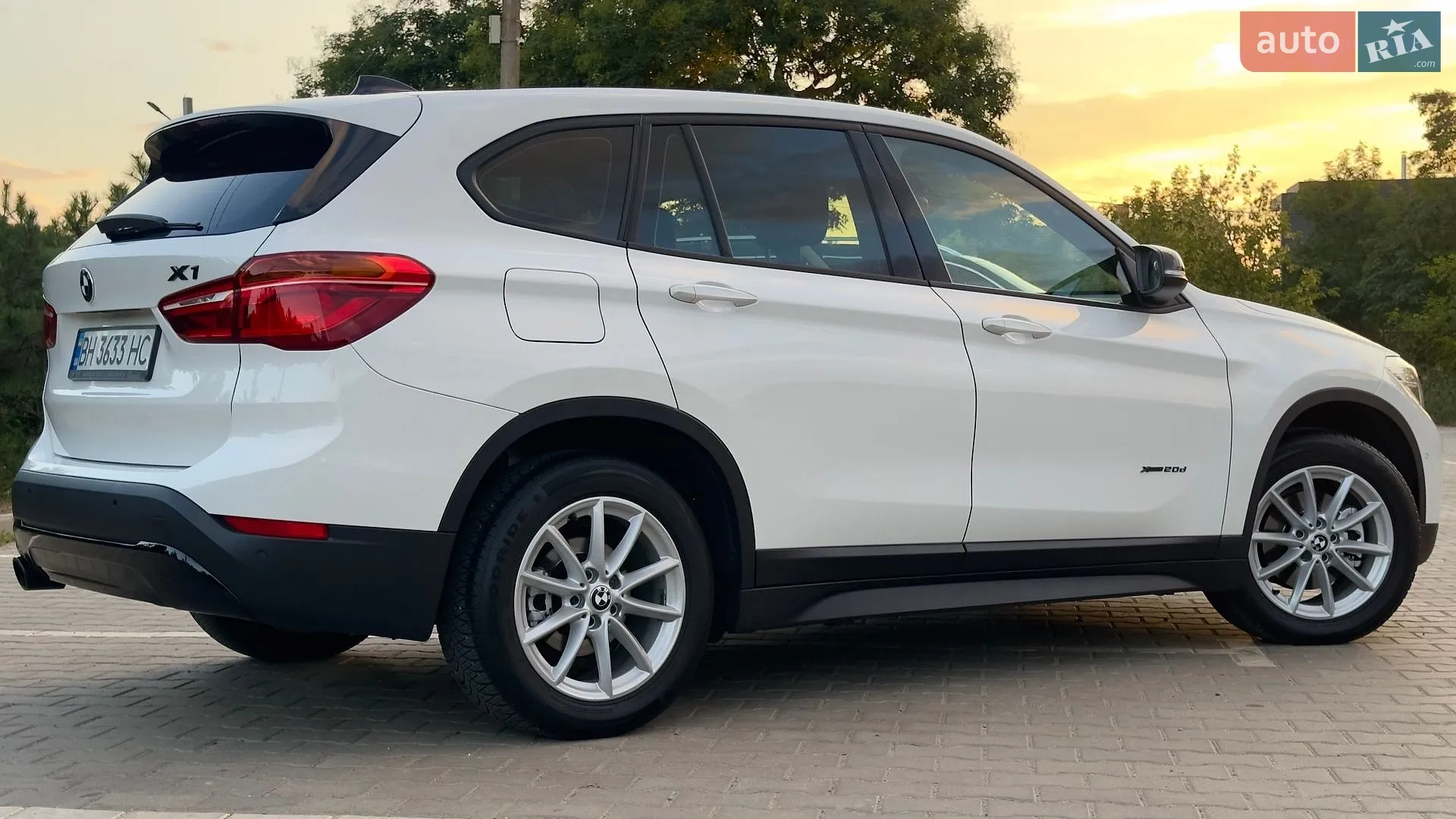 2016 BMW X1 - мініатюра 36