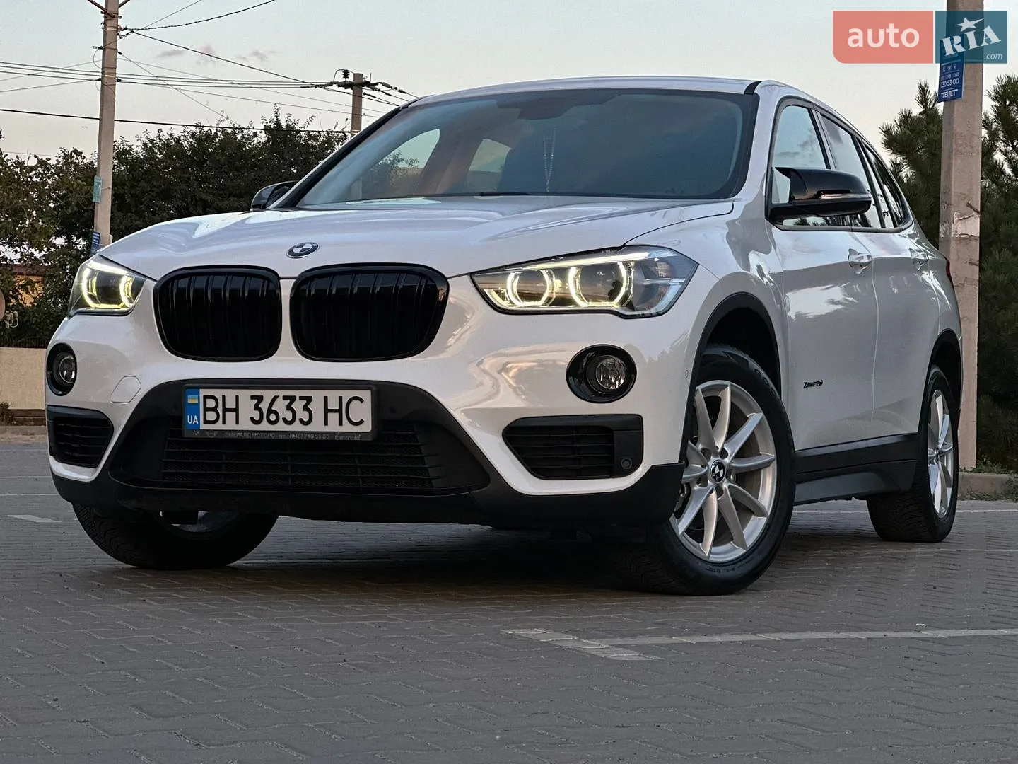 2016 BMW X1 - мініатюра 40