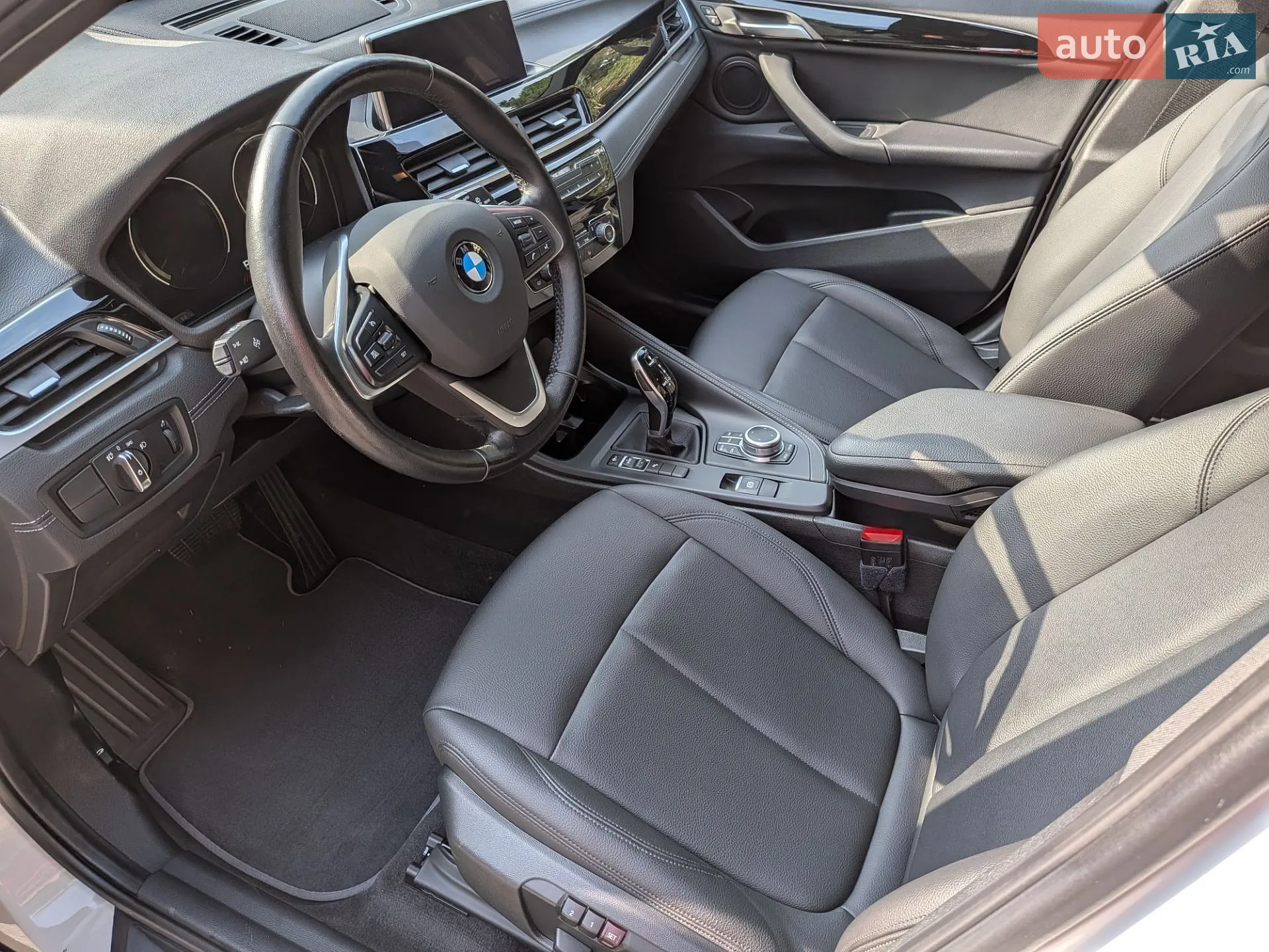 2021 BMW X1 - мініатюра 4