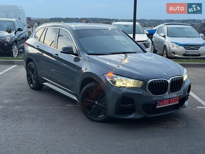 BMW X1