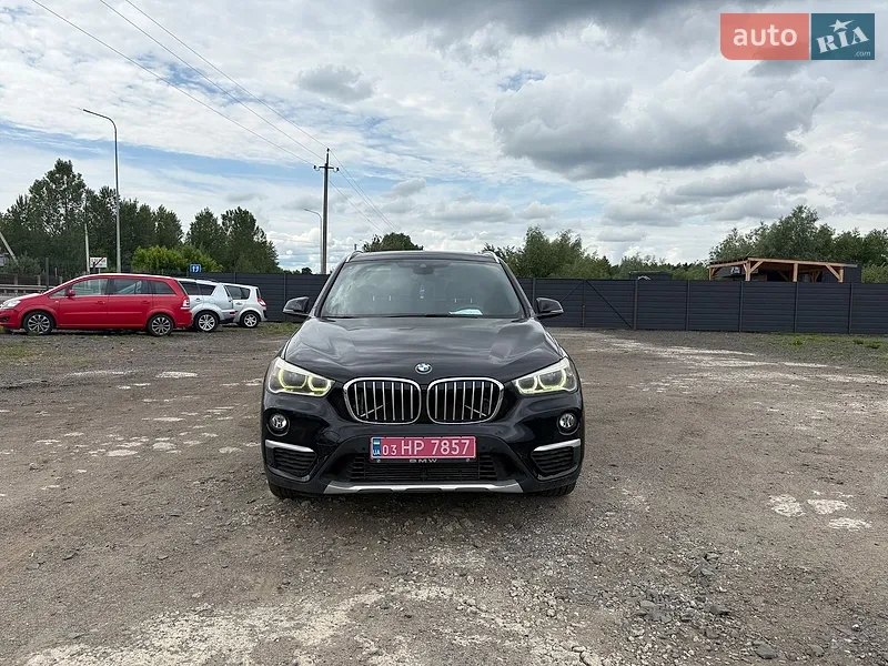 BMW X1