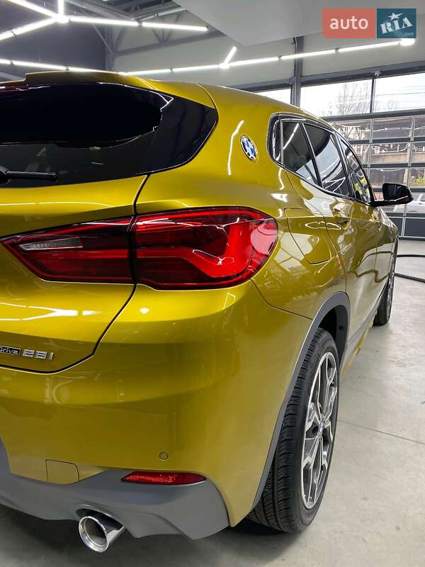 Внедорожник / Кроссовер BMW X2 2019 в Черновцах