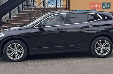Внедорожник / Кроссовер BMW X2 2018 в 