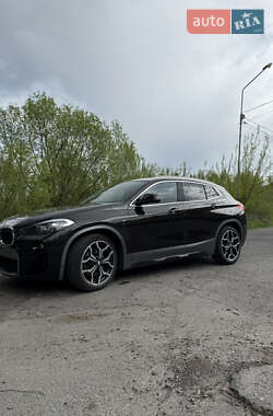 Внедорожник / Кроссовер BMW X2 2018 в 