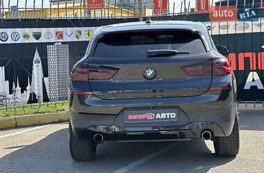Внедорожник / Кроссовер BMW X2 2018 в 