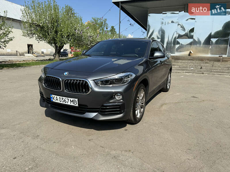 Позашляховик / Кросовер BMW X2 2018 в 