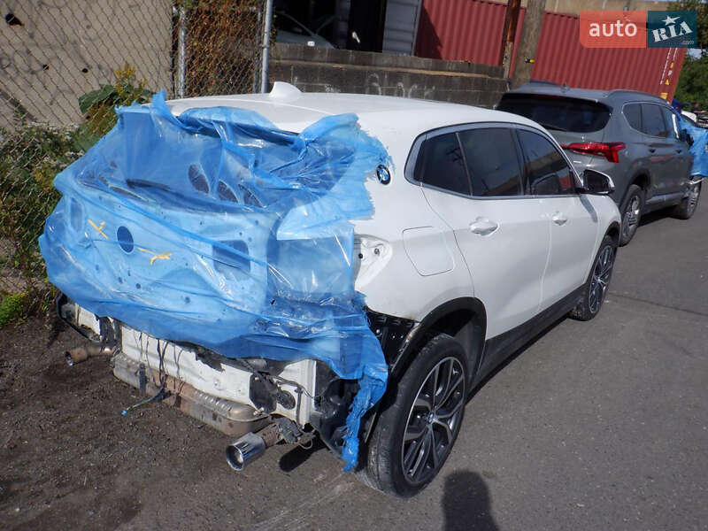 Внедорожник / Кроссовер BMW X2 2018 в Львове